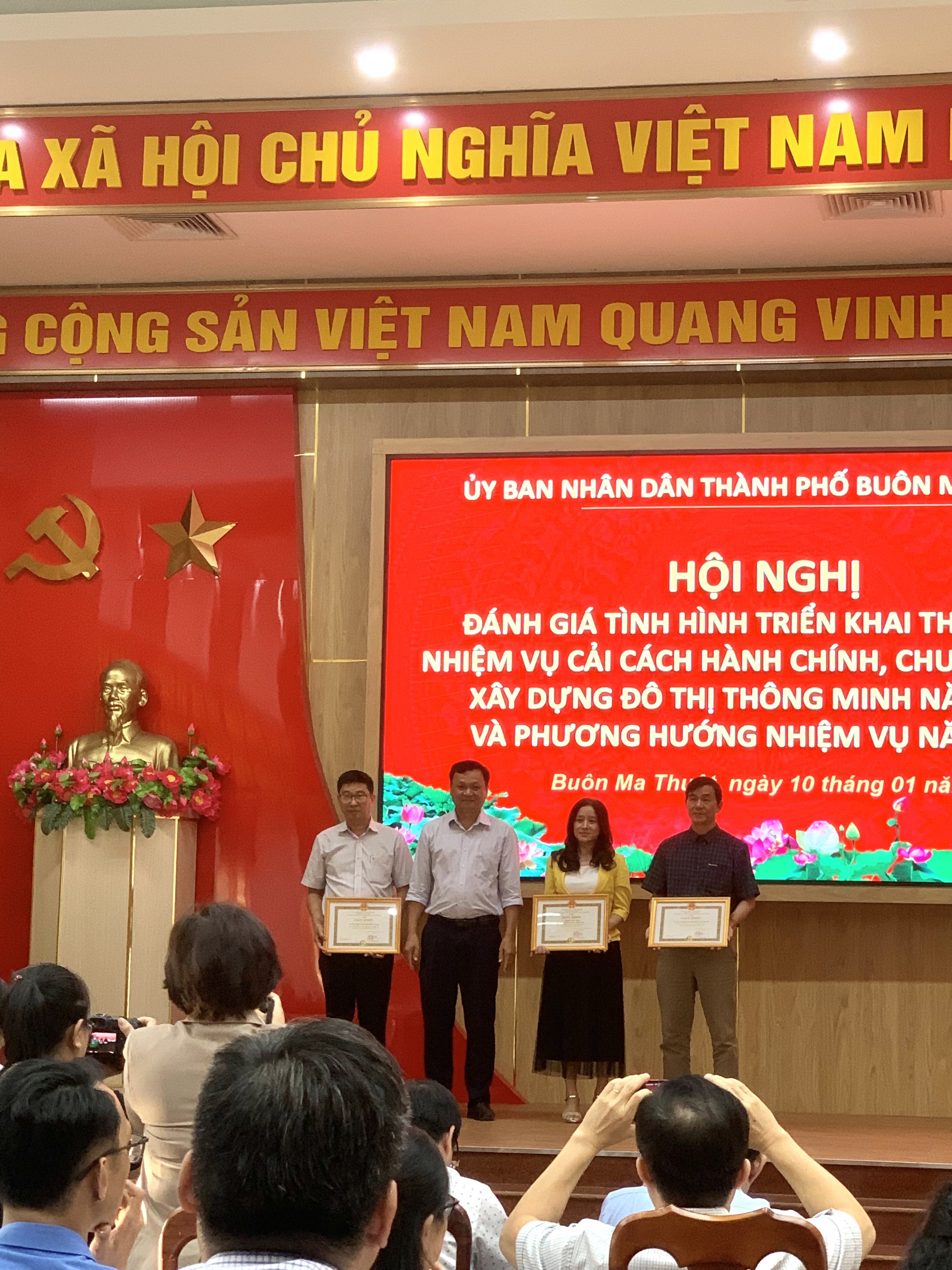Phường Tự An đạt thành tích xuất sắc trong thực hiện nhiệm vụ cải cách hành chính năm 2023